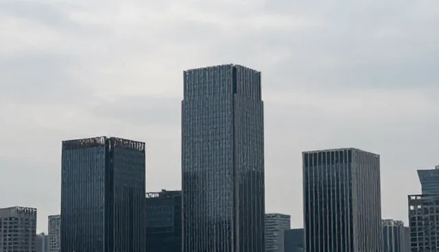 性能优化在技术研发中的实际应用与挑战